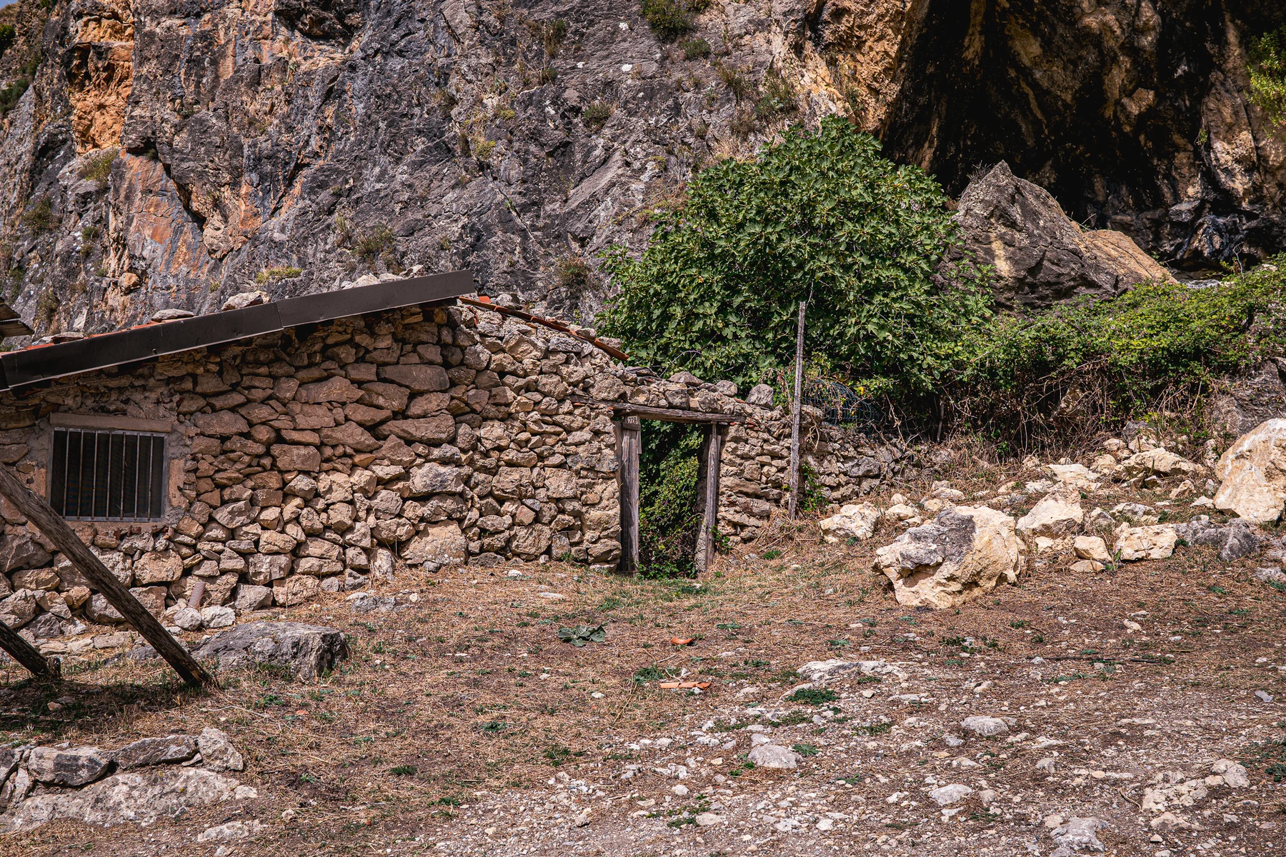 Borgo Molisa percorso Cascate del Catafurco Galati Mamertino © Antonino Capizzi 2025