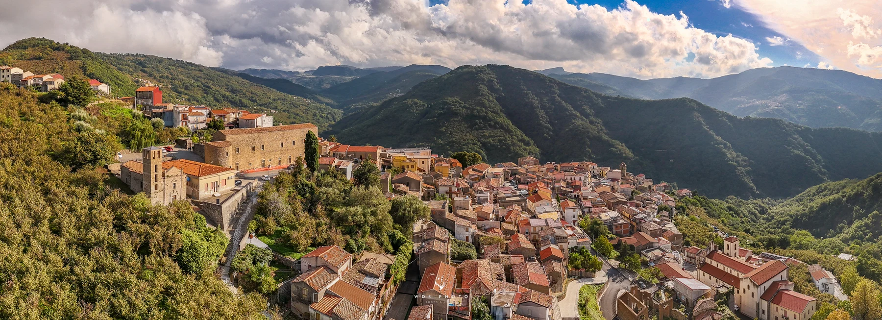 panoramica di Raccuja @ Antonino Capizzi 2025