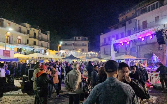 Caronia – Da venerdì 23 a domenica 25 ottobre torna “Porcelli e Porcini” con la 25a edizione – VIDEO