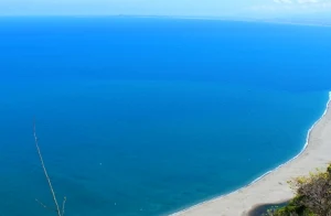 Punta Marinello e la riserva naturale ai piedi di Tindari
