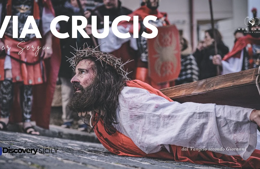 Via Crucis Vivente in Sicilia (2026) Emozione Unica a San Salvatore di Fitalia | Tradizione Nebrodi — video Discovery Sicily