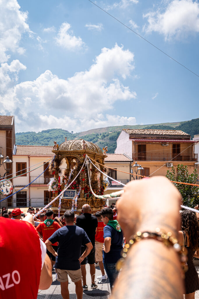 San Lorenzo da Frazzanò 2026: la processione e la festa patronale nei Nebrodi 7 SAN LORENZO FRAZZANO 2026 7